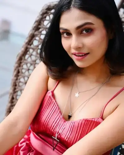 Escort Service Wardhaman Nagar